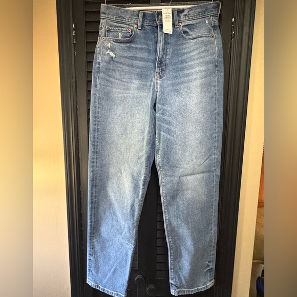 AE baggy straight highest rise size 6 Short - Picture 1 of 5